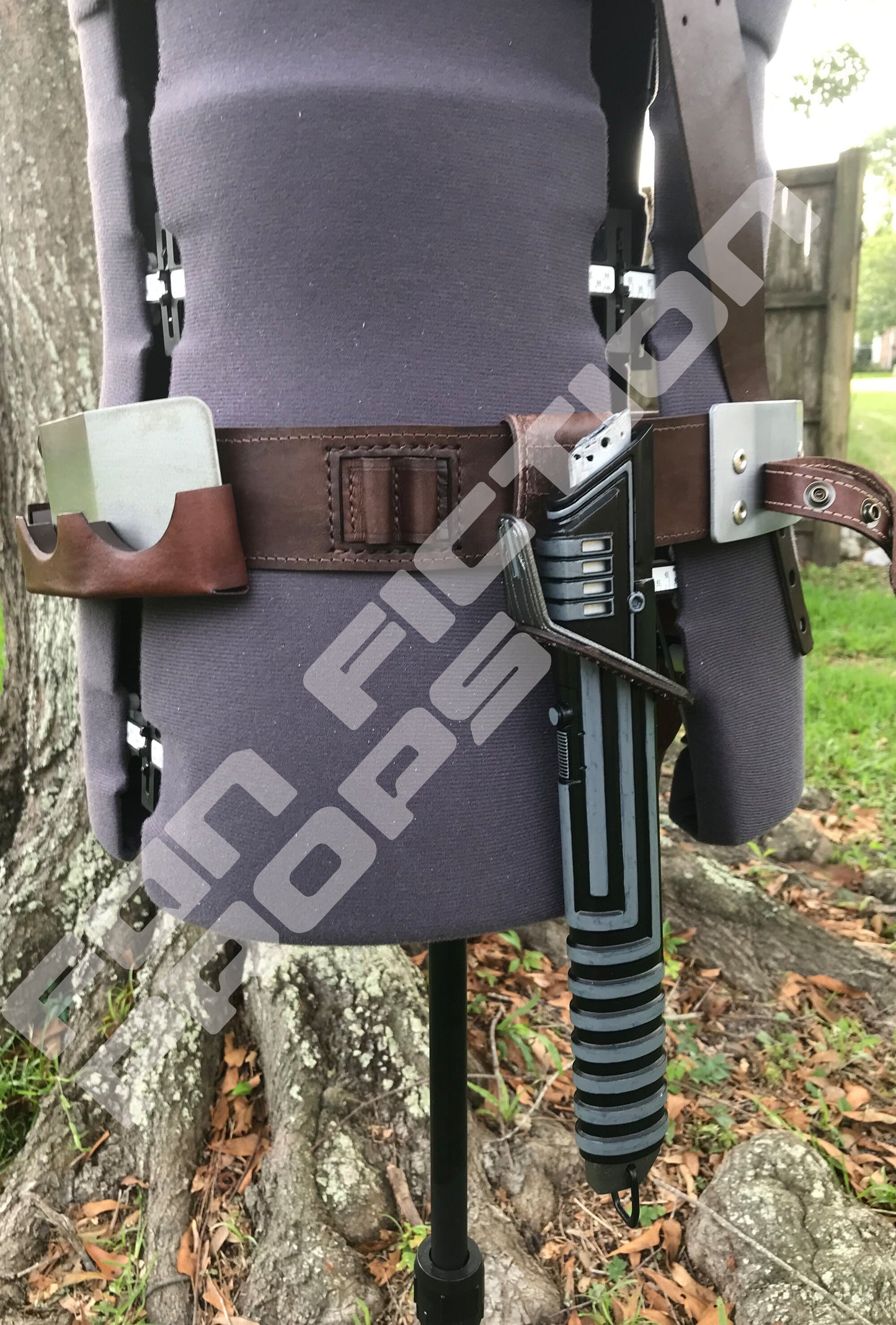 The Mandalorian Inspired Leather Set (all metal buckles)