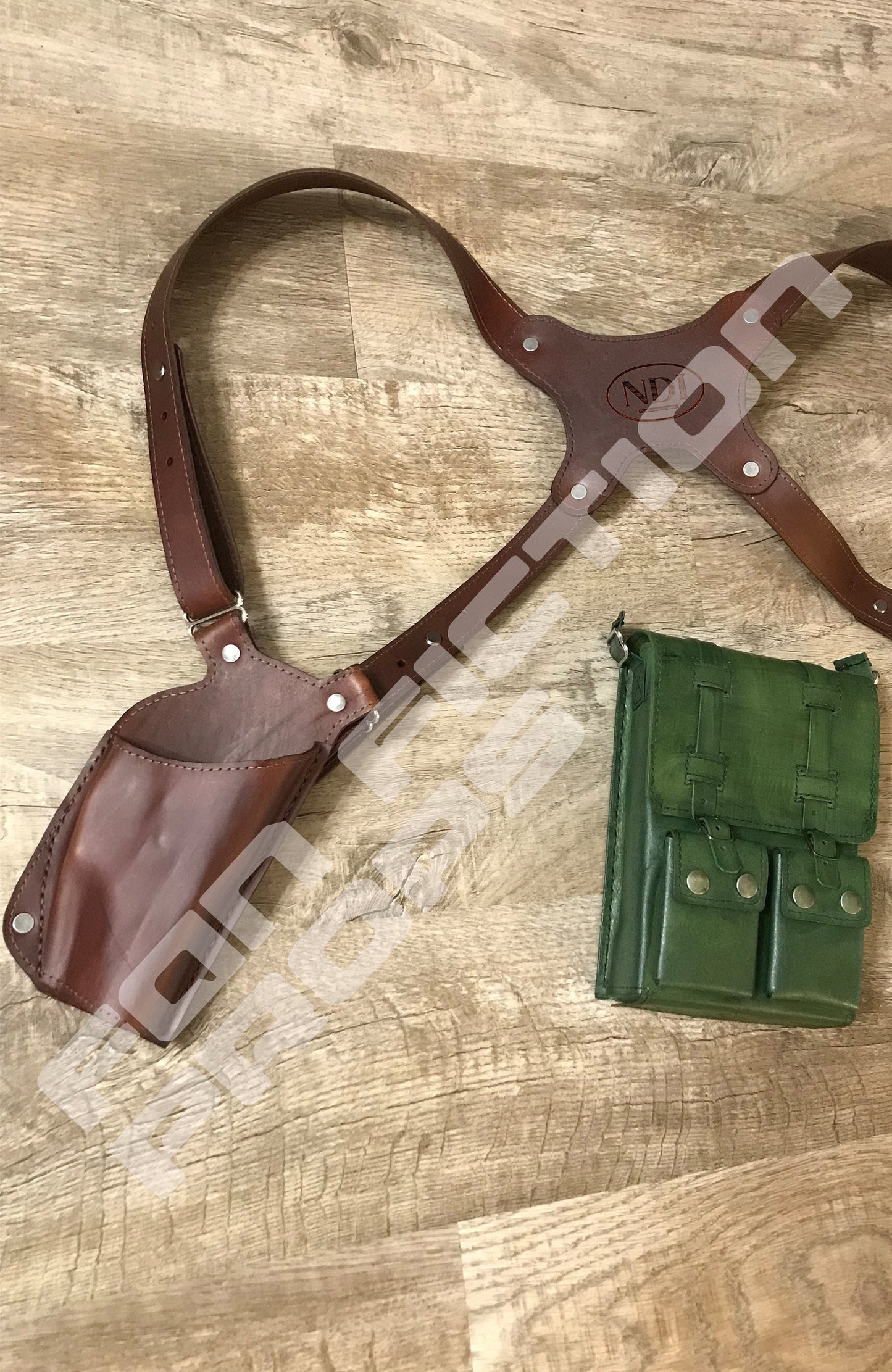 Uncharted 3 Drakes Deception Inspired Basic Costume Gun Holster